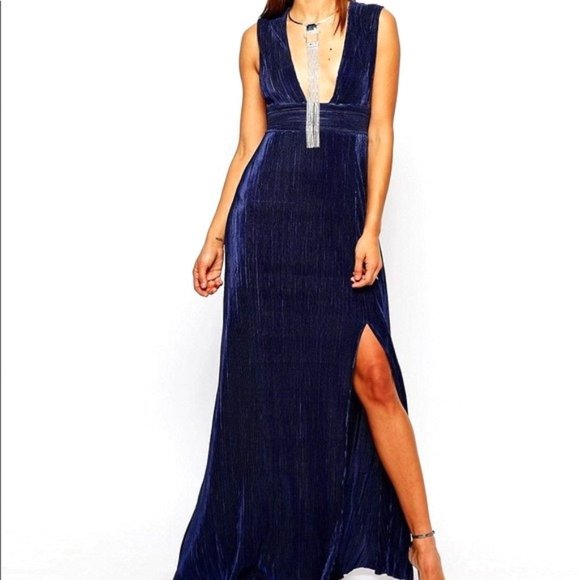 Missguided Prom Formal Gown Size 8 Navy-worn once - Picture 1 of 7